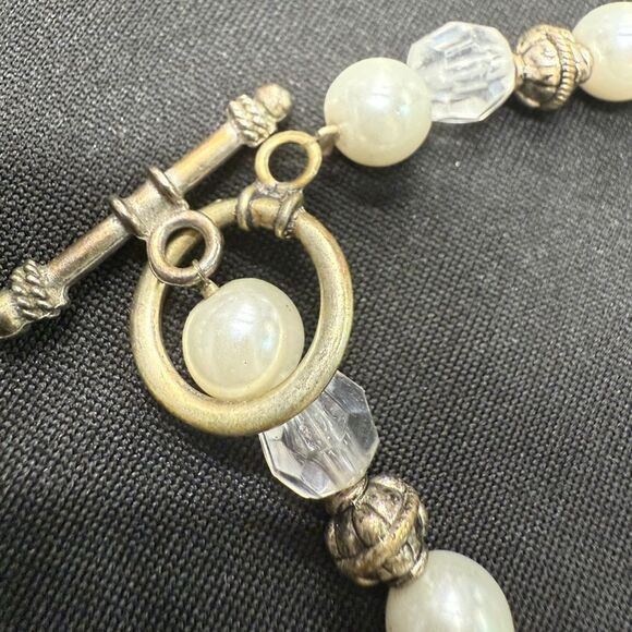 Cream Beaded Necklace with Crystal Accents - Picture 5 of 15
